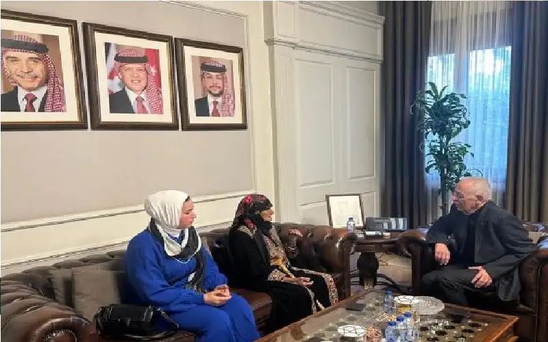 توفير الرعاية الصحية الشاملة للحاجة وضحى