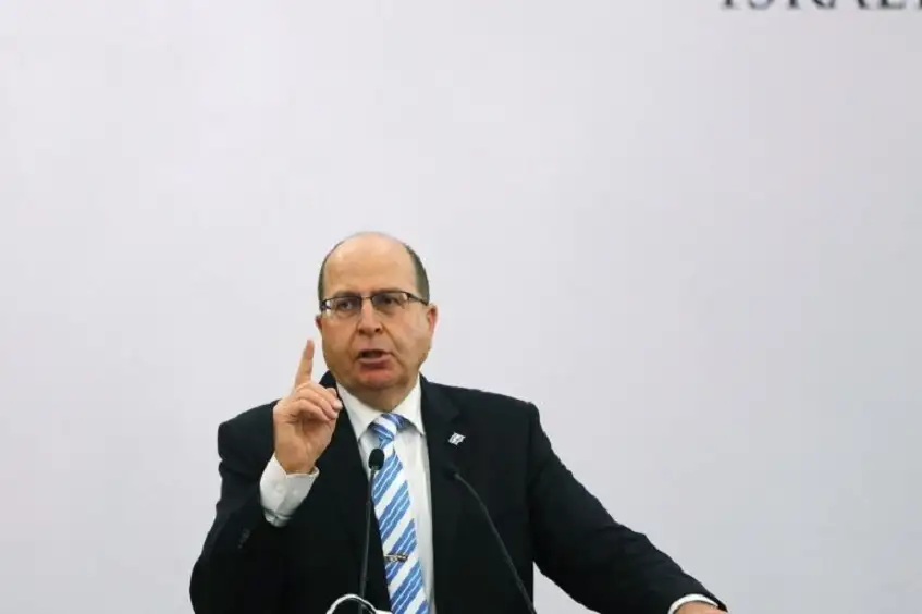 يعالون: إسرائيل تنفذ تطهيرا عرقيا في