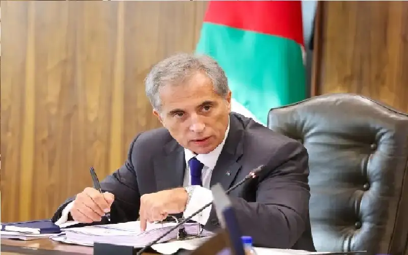 رئيس الوزراء: حذروني .. لكننا لن