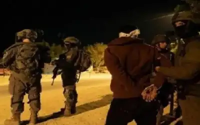 اعتقالات باقتحامات متفرقة بالضفة
