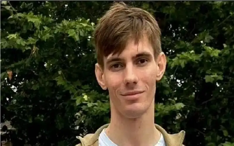 وجبة خفيفة تدخل عشرينيا في غيبوبة