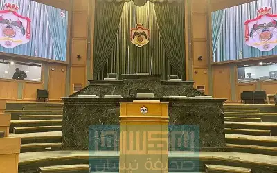 النواب يصوتون على الثقة بحكومة حسان