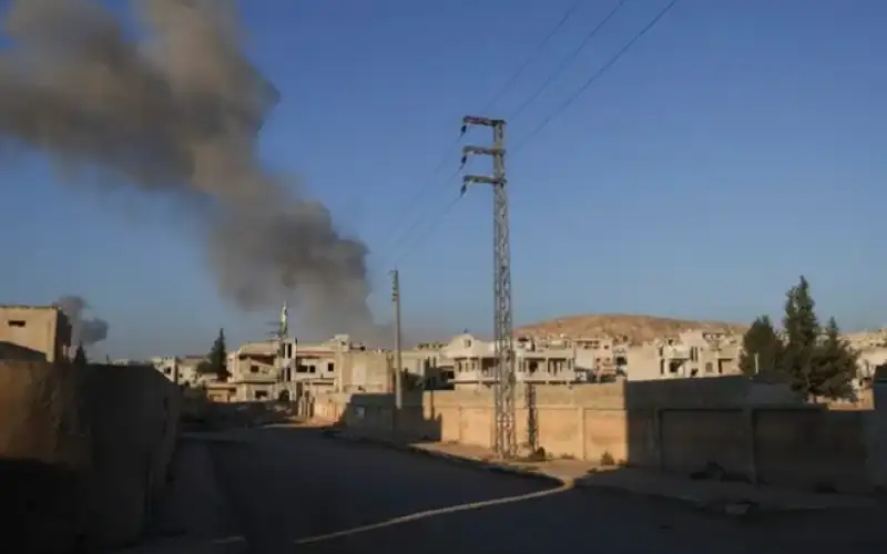 نزوح 115 ألف شخص .. والفصائل