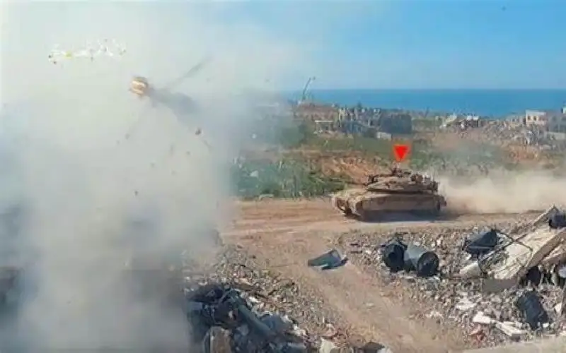 بالقذائف والعبوات والصواريخ.. المقاومة في غزة