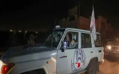 مستشار ترامب يتحدث عن تحديد الخطوط