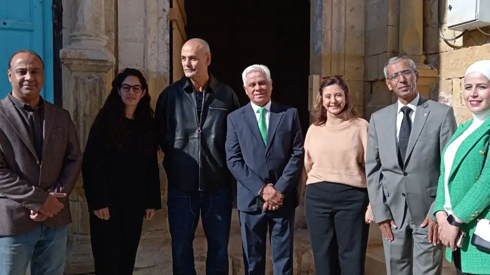 الأميرة دانا فراس تزور السلط برفقة