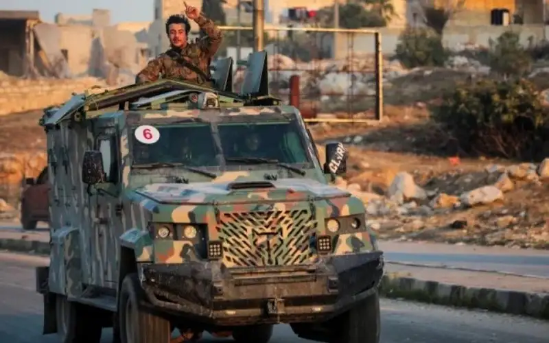 المعارضة السورية تسيطر على مواقع قرب