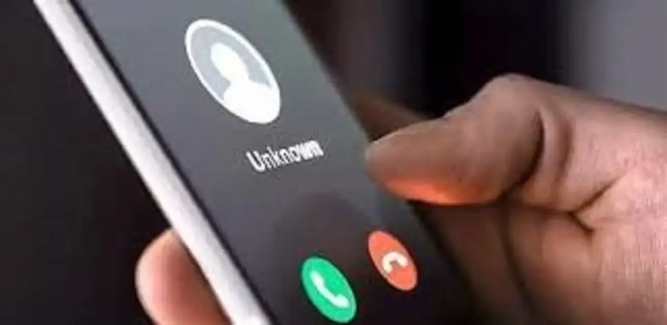 احذر الرد على مكالمة تبدأ بهذه