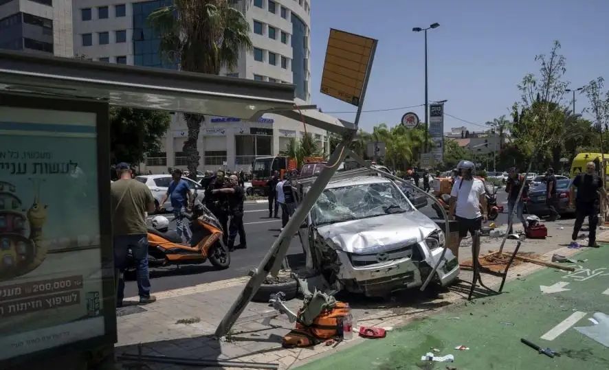 اصابة 4 اسرائيليين بعملية دهس شمالي