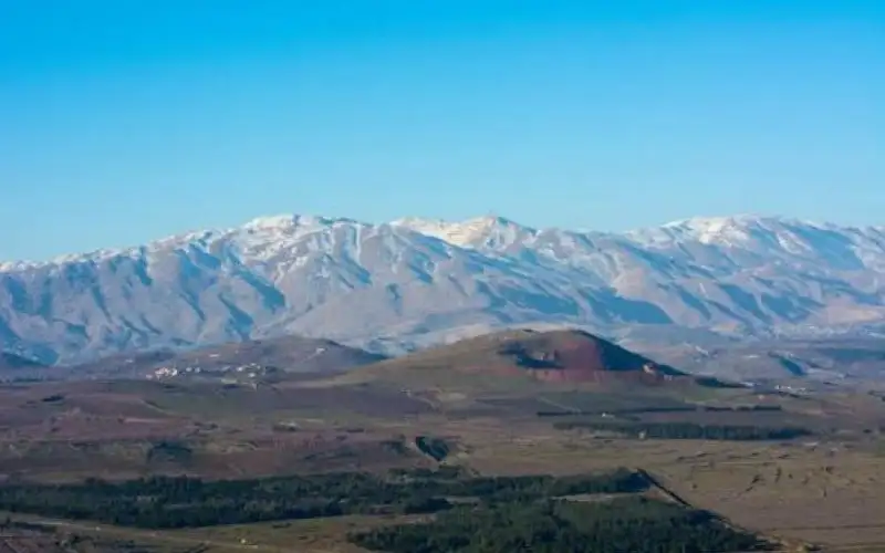 إسرائيل تقرر احتلال جبل الشيخ السورية