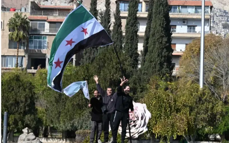 تفاصيل 24 ساعة سبقت سقوط الأسد