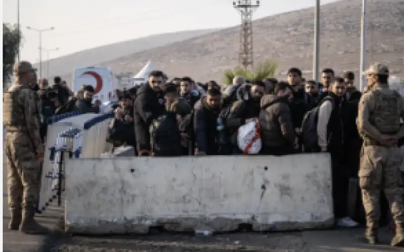 لبنان تنفي دخول مسؤوليين أمنيين من