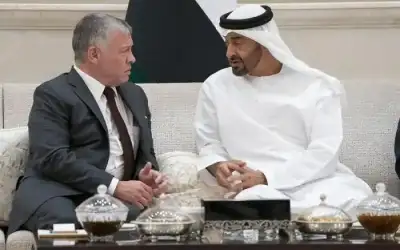 الملك وبن زايد يؤكدان تطابق وجهات