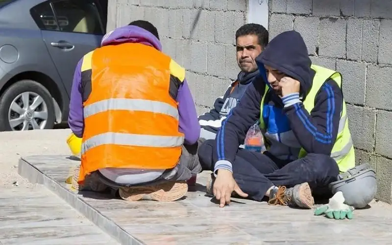 العمل: لا يوجد أي توجه للإعفاء