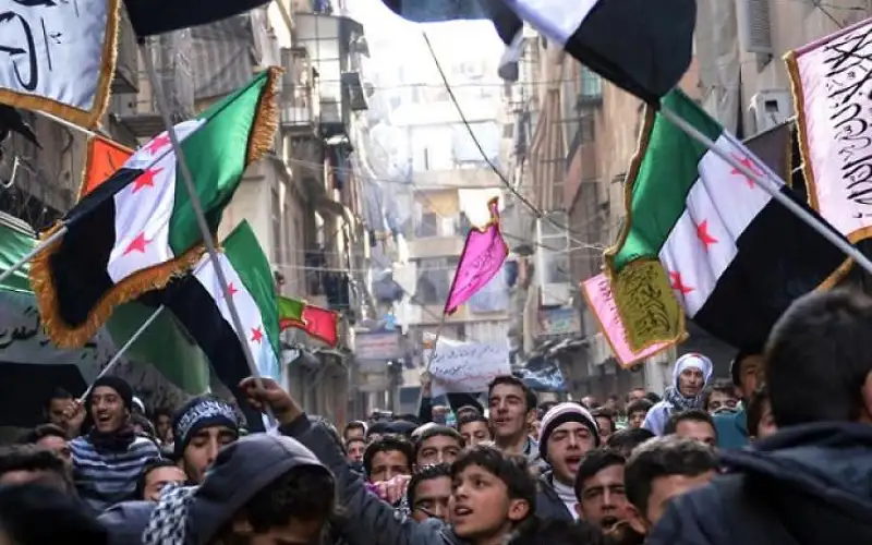 كيف يعيد إسقاط الأسد تشكيل الشرق