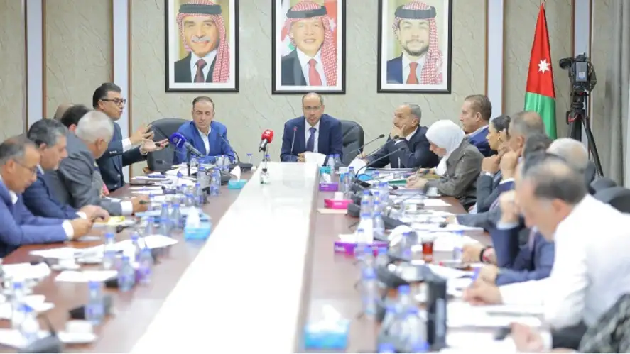 وزير الزراعة يؤكد أن التصدير لإسرائيل