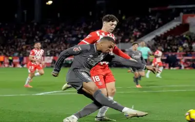 ريال مدريد يؤكد إصابة مبابي في
