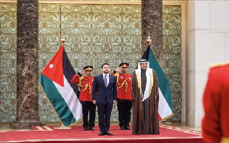 ولي العهد يصل الكويت في زيارة