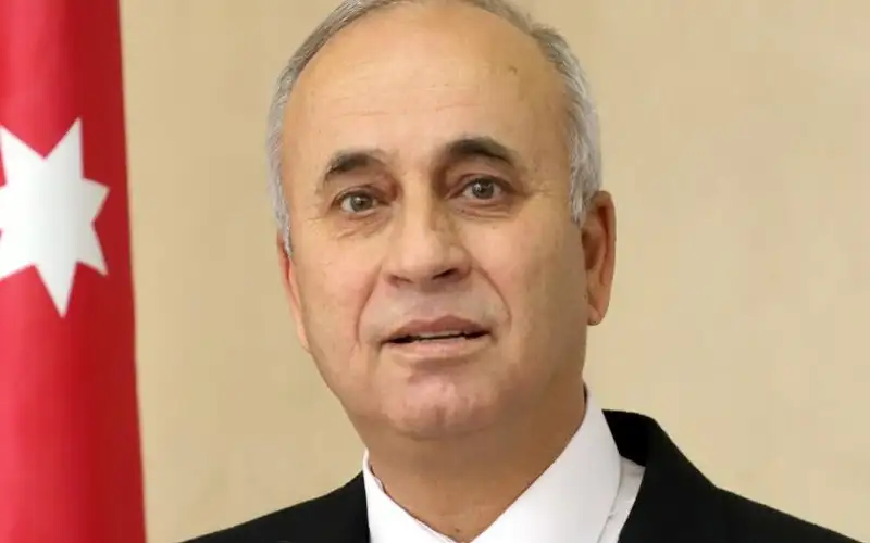 مجلس الوزراء يوافق على تمديد خدمات