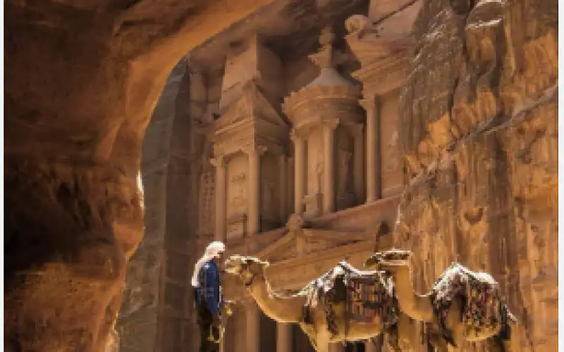 بريزات: البترا خسرت 75% من زوارها