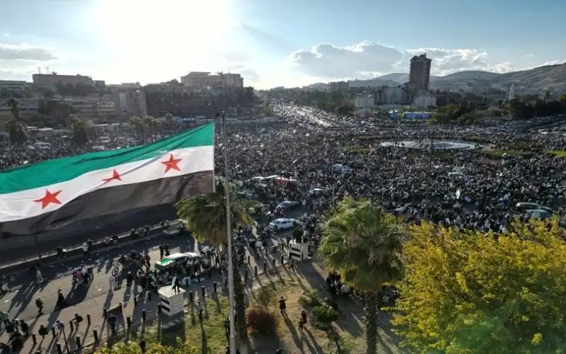 قطر تعيد فتح سفارتها في سوريا