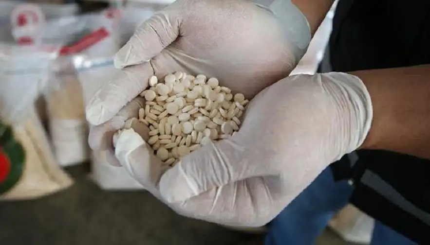 مخدر كبتاغون.. لماذا يشيع استخدامه بين