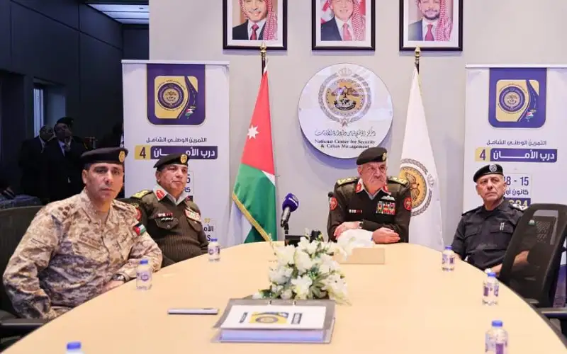 اللواء الحنيطي واللواء المعايطة يتابعان فعاليات