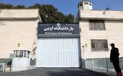 واشنطن تطالب طهران بالإفراج عن صحافي