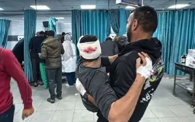اشتعال النار في مستشفى كمال عدوان