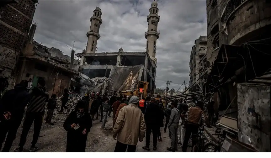 مجازر الفجر.. 23 شهيدا بقصف الاحتلال