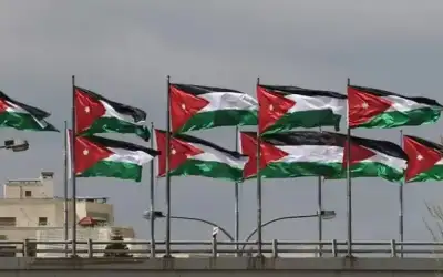 أحزاب في طور إعادة الفك والتركيب