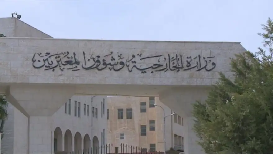 كاميرا المراقبة كشفتهم.. القبض على أحد