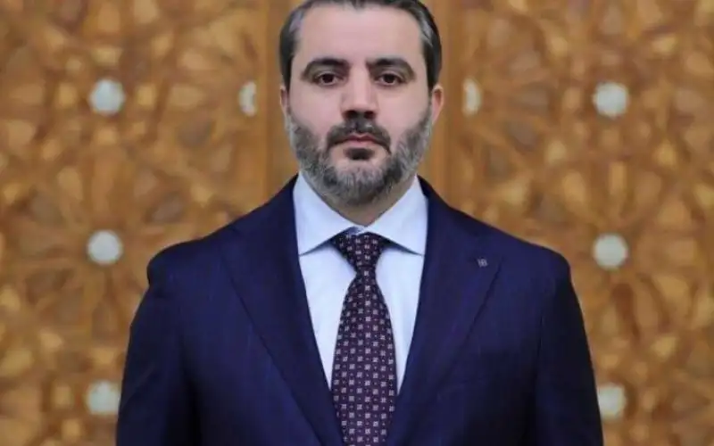 قبل الخروج للأضواء .. ماذا نعرف