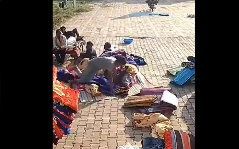 تحذير الى الوالدين.. اراد اللعب فكسرت