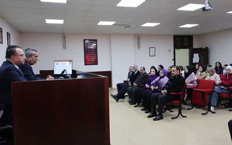 نقيب المحامين يحاضر في عمان الأهلية