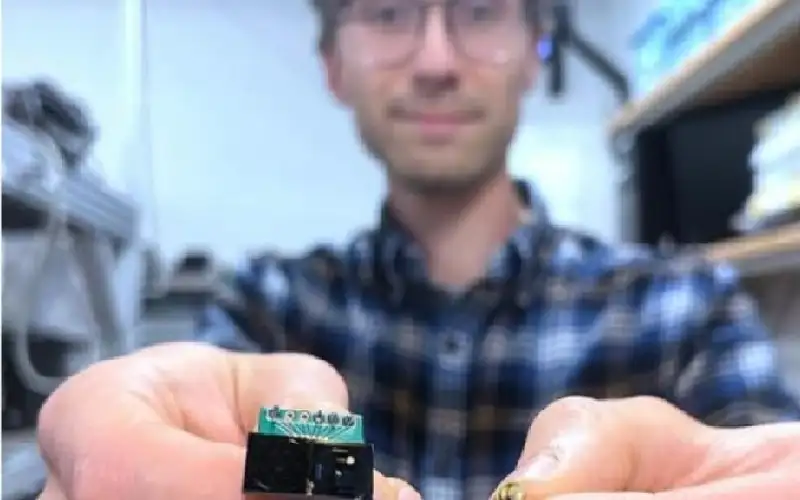 علماء يطورون ليزر بحجم علبة الثقاب