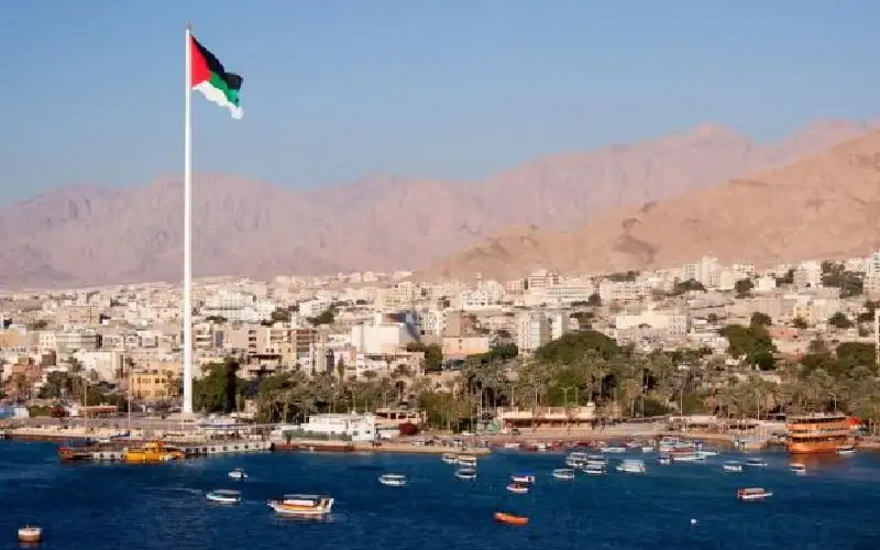 وقف الصيد في خليج العقبة ٤