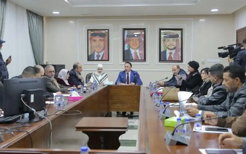 عمل النواب تناقش شكاوى عمالية