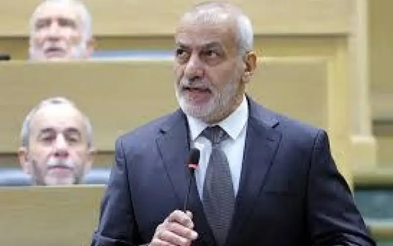 النائب المدانات: حلم التعليم الجامعي المجاني