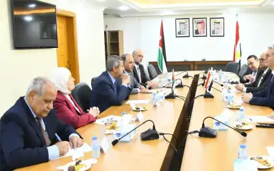 مباحثات أردنية مصرية لتعزيز التعاون بتنويع