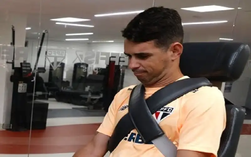 البرازيلي أوسكار إلى ساو باولو