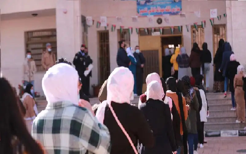 20 ألف طالب وطالبة يتقدمون لـتكميلية