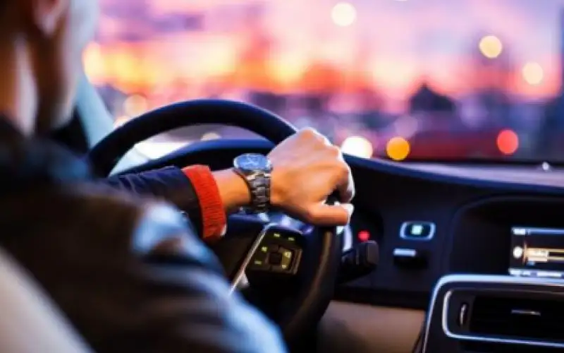 ضبط سائقين أجريا سباقا في العقبة