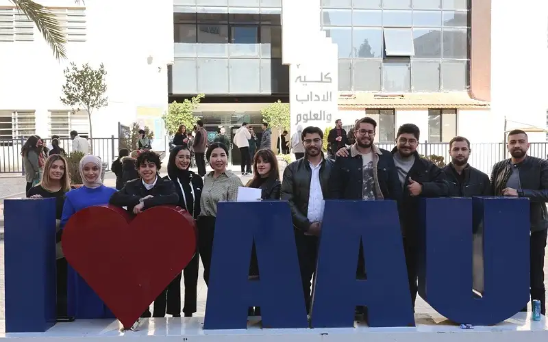 عمان الأهلية ترشح 12 طالبا للمشاركة