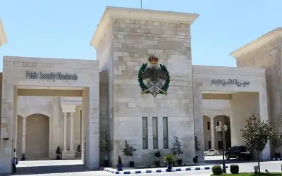 مدير الأمن العام يزور وحدة الجرائم