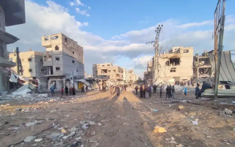 حماس تطالب بإدخال مستلزمات إغاثية وخيام