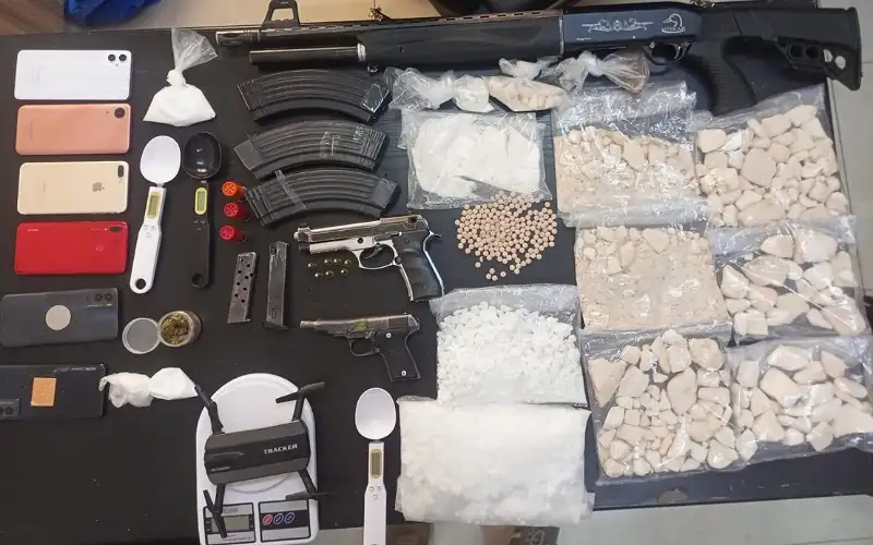 إدارة مكافحة المخدرات تلقي القبض على