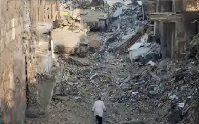 ‏أجبروه على خلع ملابسه.. عائلة الدكتور
