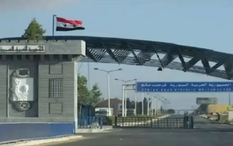 معبر نصيب: السماح للسوريين واللبنانيين بالمرور