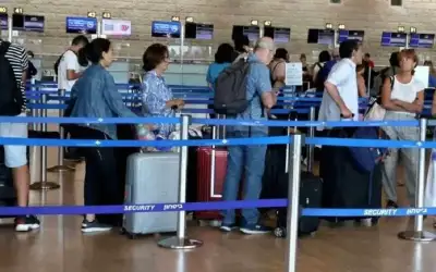 يديعوت: عدد قياسي من الإسرائيليين يغادر
